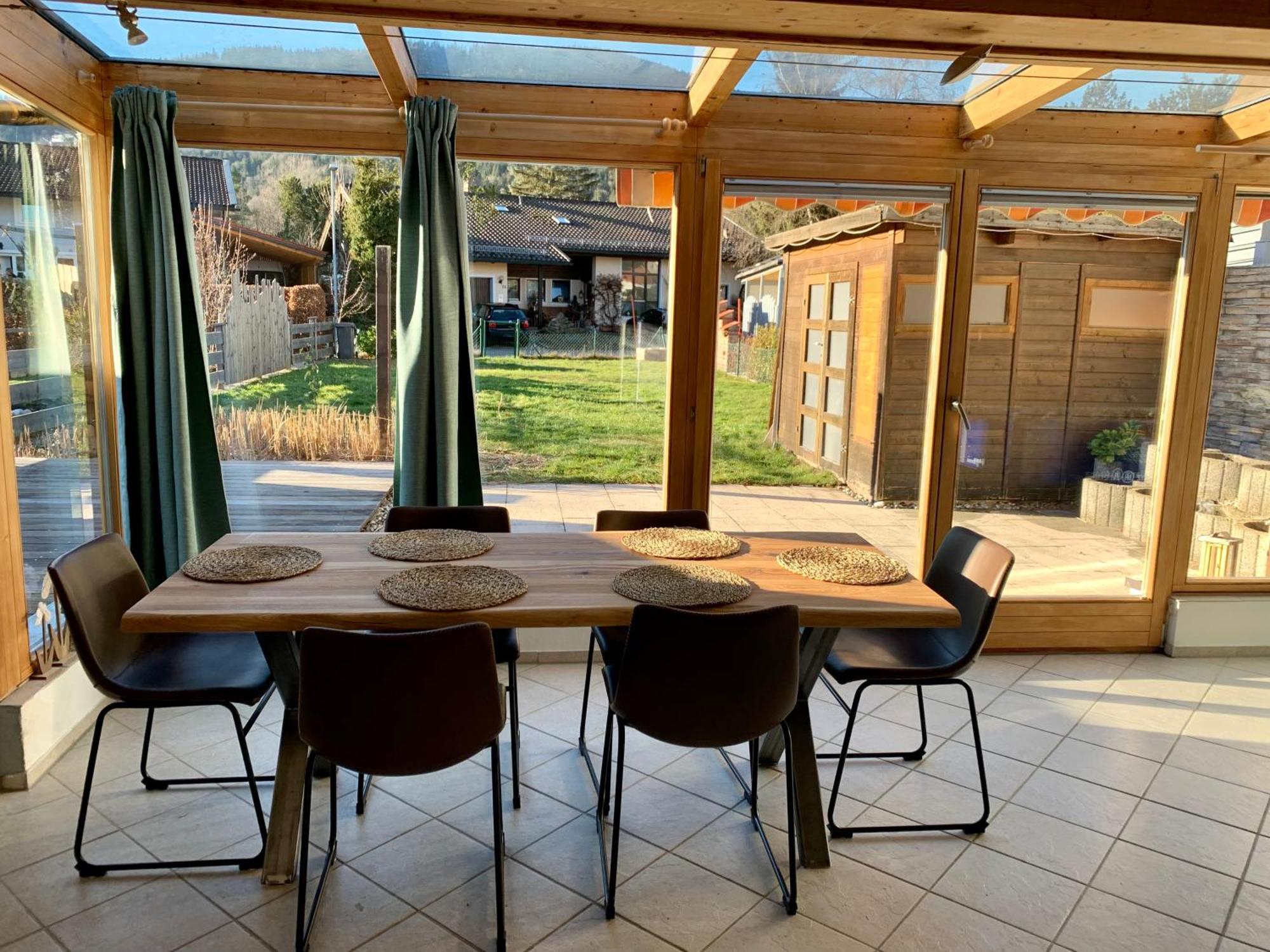 Ferienwohnung Kleines Reihenhaus Im Chiemgau Siegsdorf Exterior foto